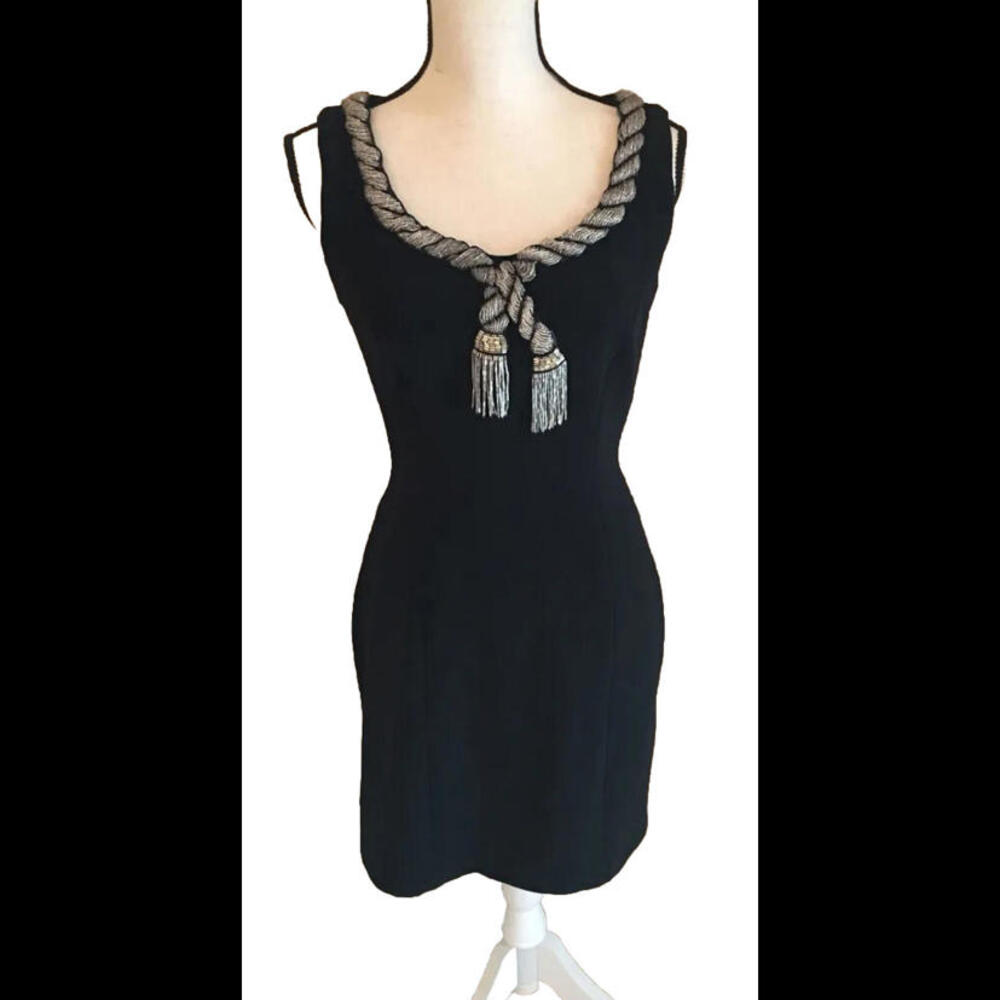 👗⚫️Alex Evenings Size 8 Black Dress Beaded Neckline